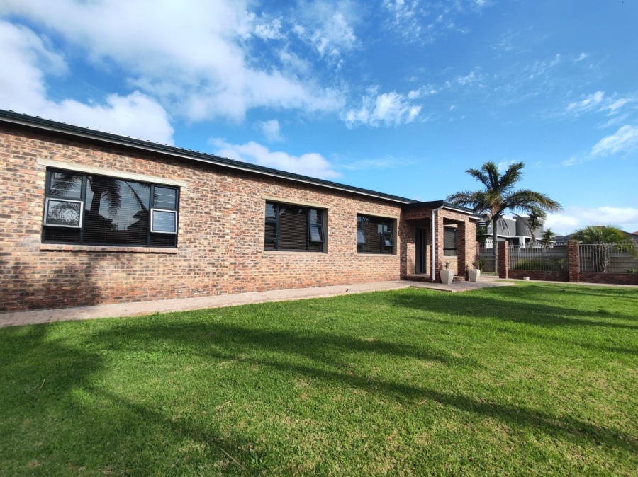  Bedroom Property for Sale in Newton Park Eastern Cape